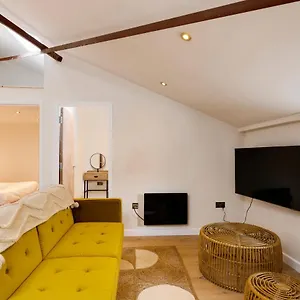 Coalshed Lofts - Groups -exclusive Use Apartment
